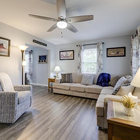 Cozy Kentucky Retreat - Deck, Near Ark Encounter! Villa Dry Ridge Eksteriør billede