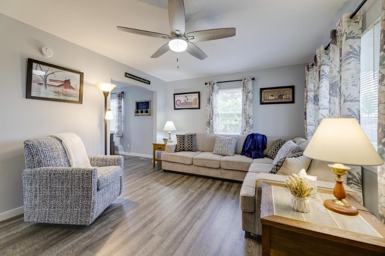 Cozy Kentucky Retreat - Deck, Near Ark Encounter! Villa Dry Ridge Eksteriør billede