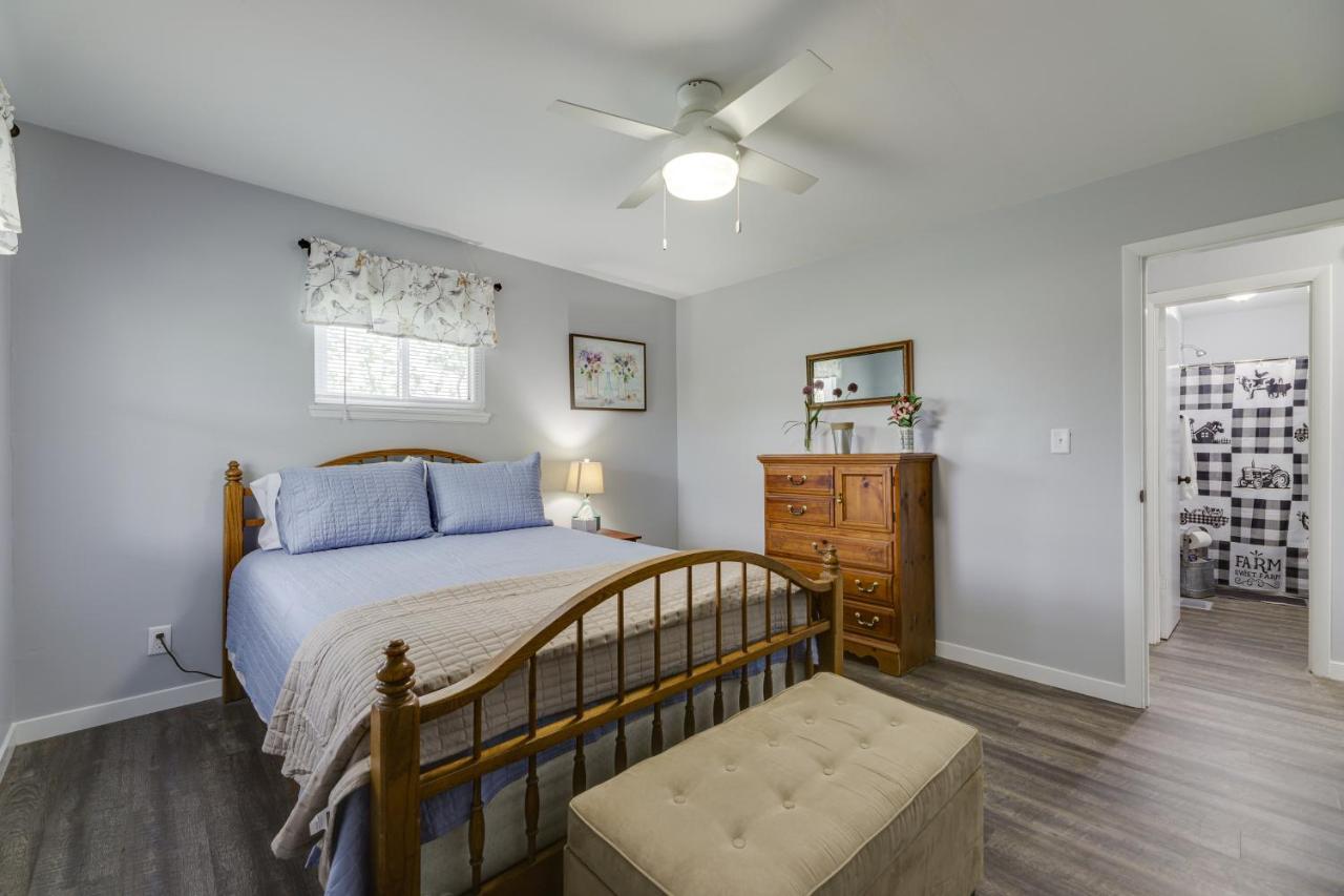 Cozy Kentucky Retreat - Deck, Near Ark Encounter! Villa Dry Ridge Eksteriør billede
